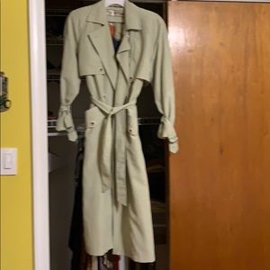 VINTAGE BRAEFAIR Medium Trench light camel